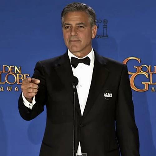 Maillot de bain George Clooney made a ‘mistake’ making an try to ‘shoot around’ Felicity Jones’ being pregnant