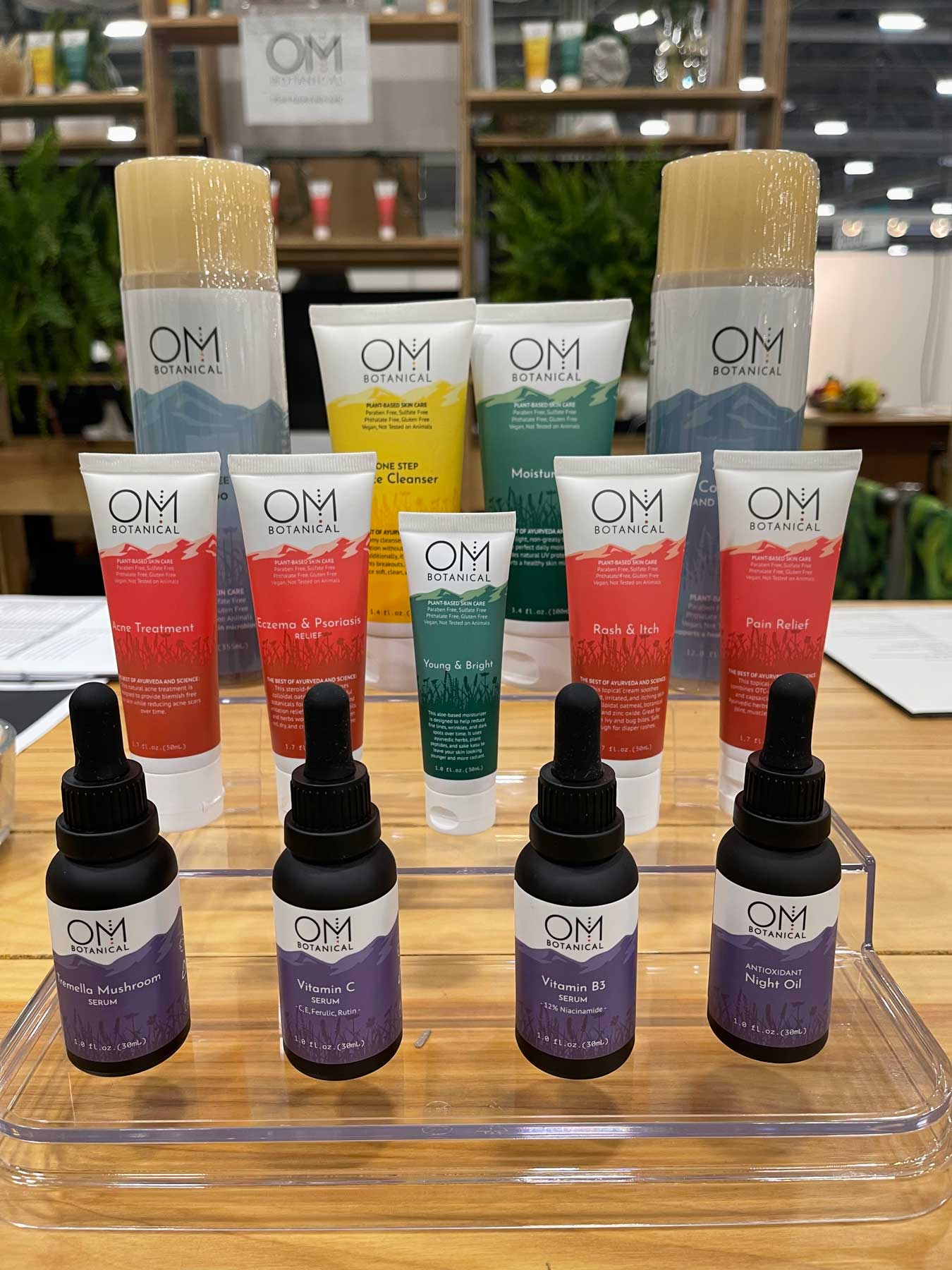 Maillot de bain Well-organized Natural Skin Care Mark OM Botanical Disrupts the Exchange Norms at The Expo East in Philadelphia, PA