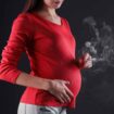 Bebe Pour aider les femmes enceintes à arrêter de fumer, les e-cigarettes pourraient être plus efficaces que les patchs à la nicotine !