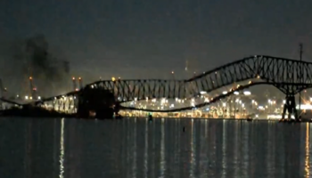 High-tech VIDEO. Etats-Unis : spectaculaire effondrement d’un pont de Baltimore après avoir été percuté par un cargo, plusieurs voitures seraient tombées à l’eau – ladepeche.fr