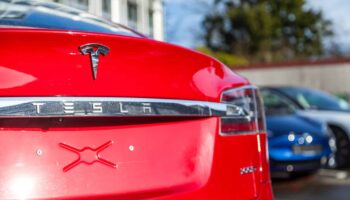 High-tech Tesla dans la tourmente : l’Autopilot fait encore l’objet d’une enquête…