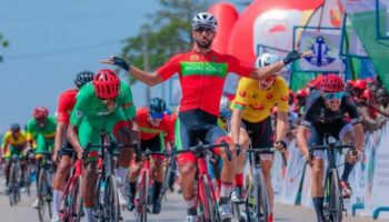 Maillot de bain 19ème Tour cycliste du Bénin. 2ème titre consécutif pour Ed-Doghmy, le Maroc champion par équipe
